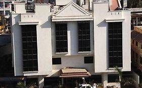 Hotel Ambaji International