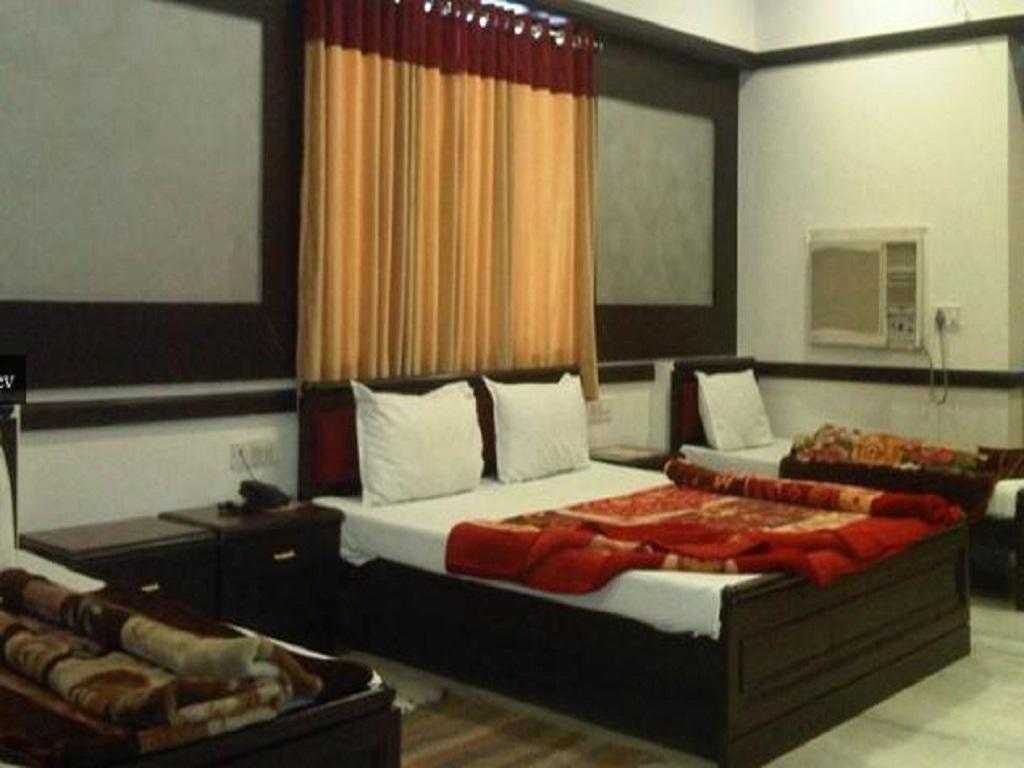 Hotel Ambaji International Ranpur Exterior photo