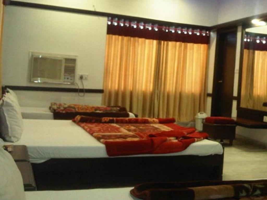 Hotel Ambaji International Ranpur Exterior photo
